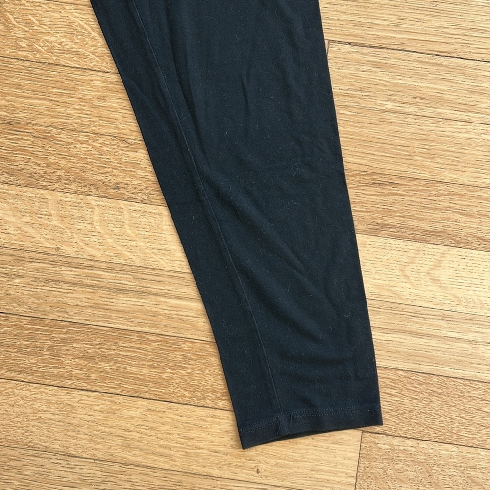 ONLY HEARTS NYC helena stuart black knee length legging size small 94% rayon - Picture 4 of 10